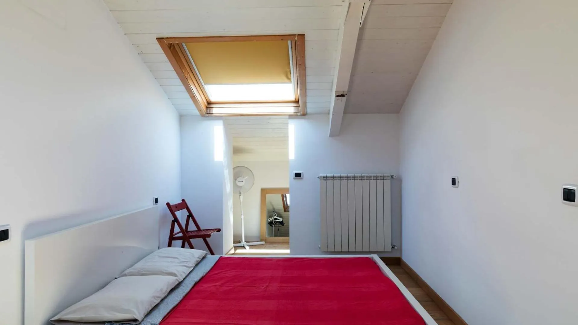 Spaccanapoli Casa Tre Santi 0*, Naples Italy